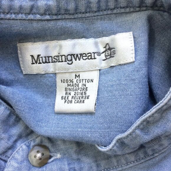 Munsingwear 90s Collarless Denim Shirt Claudio’s Clam Bar Logo Medium Singapore - Picture 6 of 6